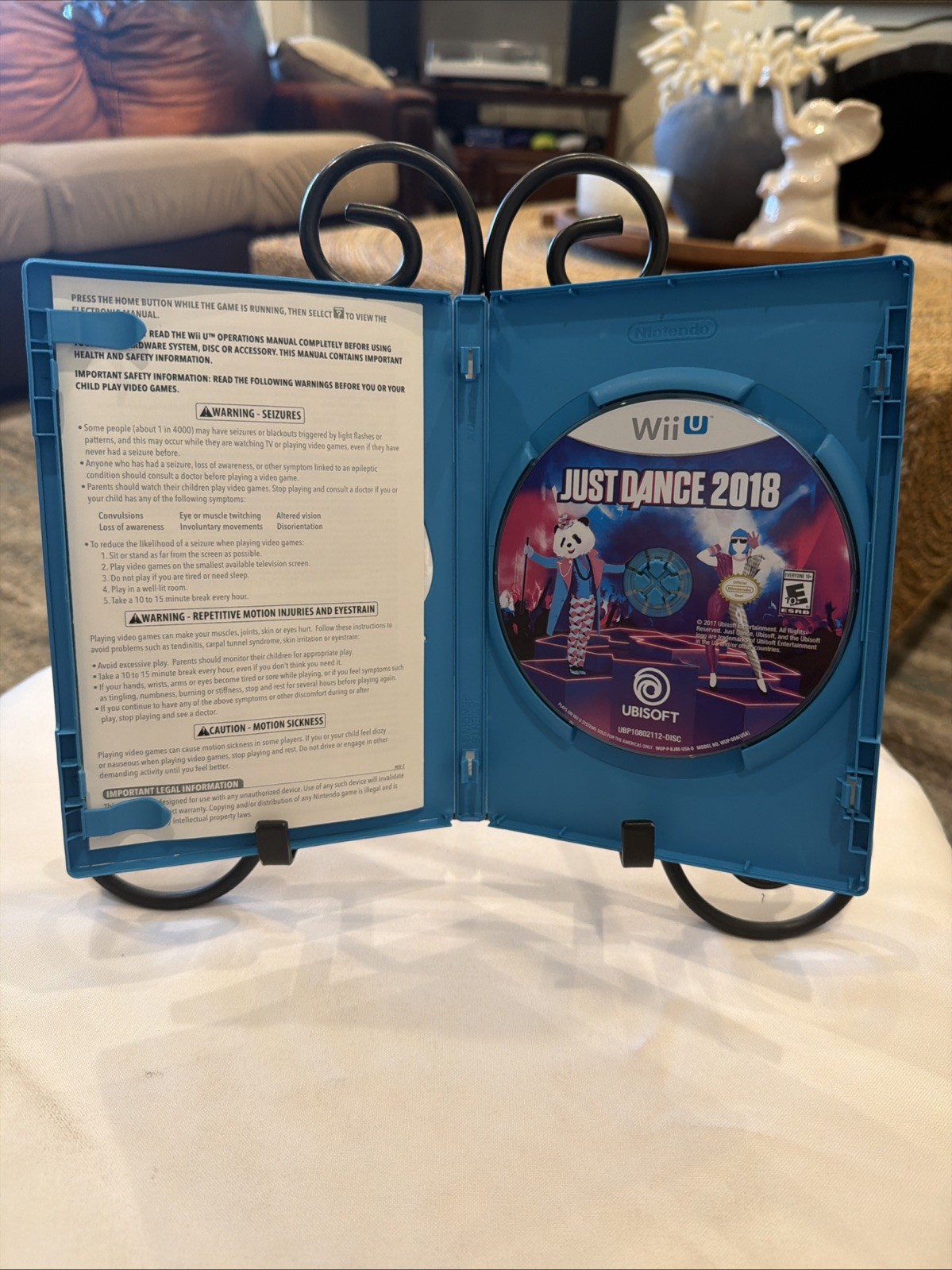Just Dance 2018 (Nintendo Wii U) CIB! W/ Inserts! Works Great! Fun Game!