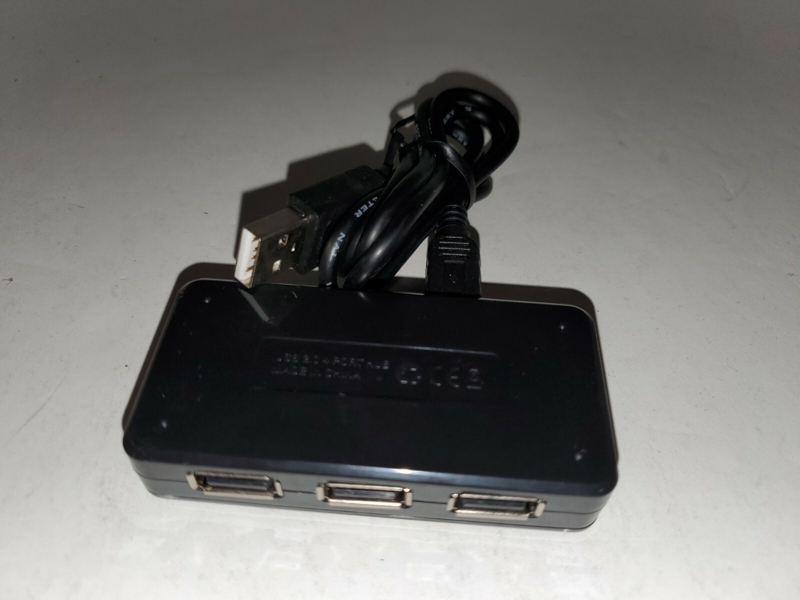 NEW MINI USB 2.0 Hi Speed 4-Port Splitter Hub PC/MAC Notebook Laptop Computer