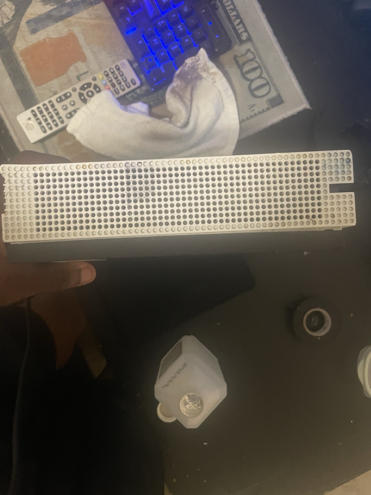 Microsoft Xbox One S 1TB White Console 4K UHD Blu-Ray, Model 1681