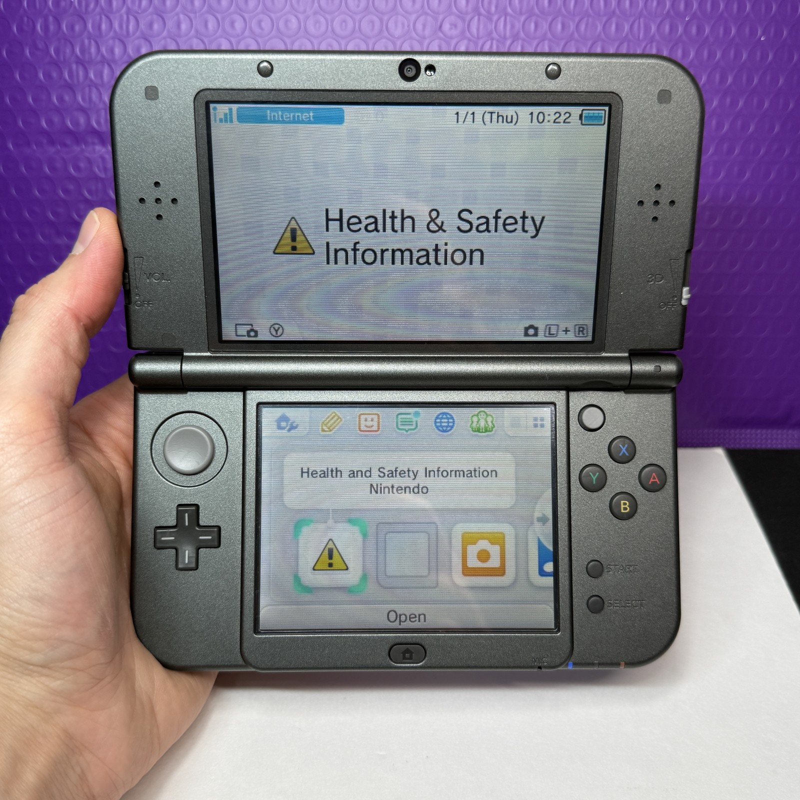 New Nintendo 3DS XL Black [32GB Upgrade] – Handheld System Console
