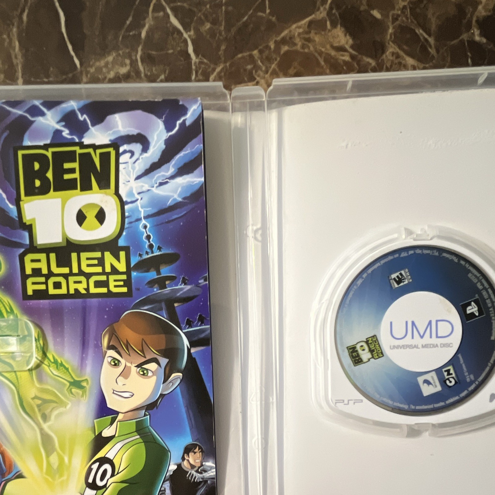 D3Publisher Ben 10: Alien Force Sony PSP UMD E10+ Manual Included