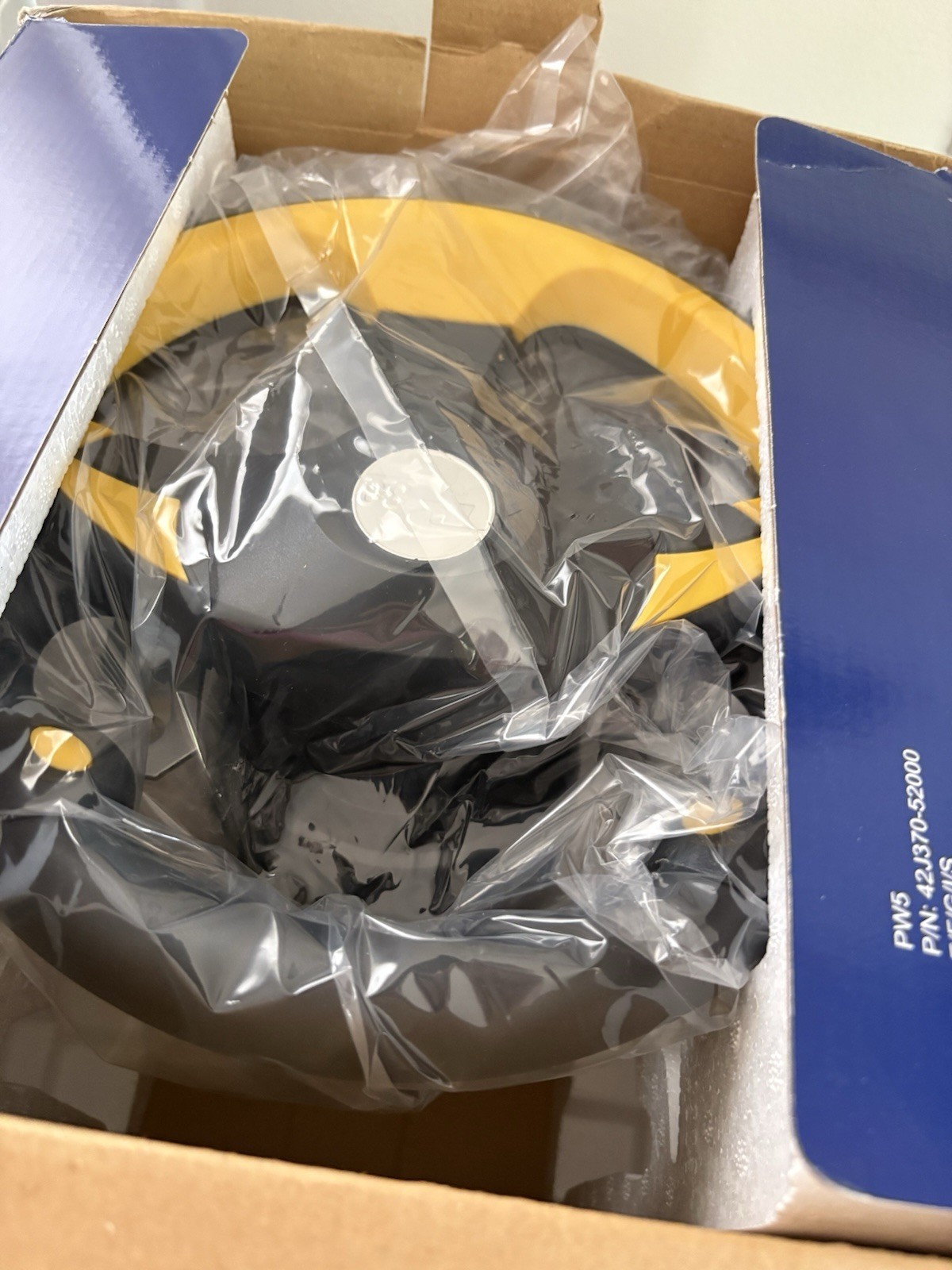 SAITEK R80 WIRED HIGH PERFORMANCE SPORTS RACING WHEEL FOR PC COMPUTER