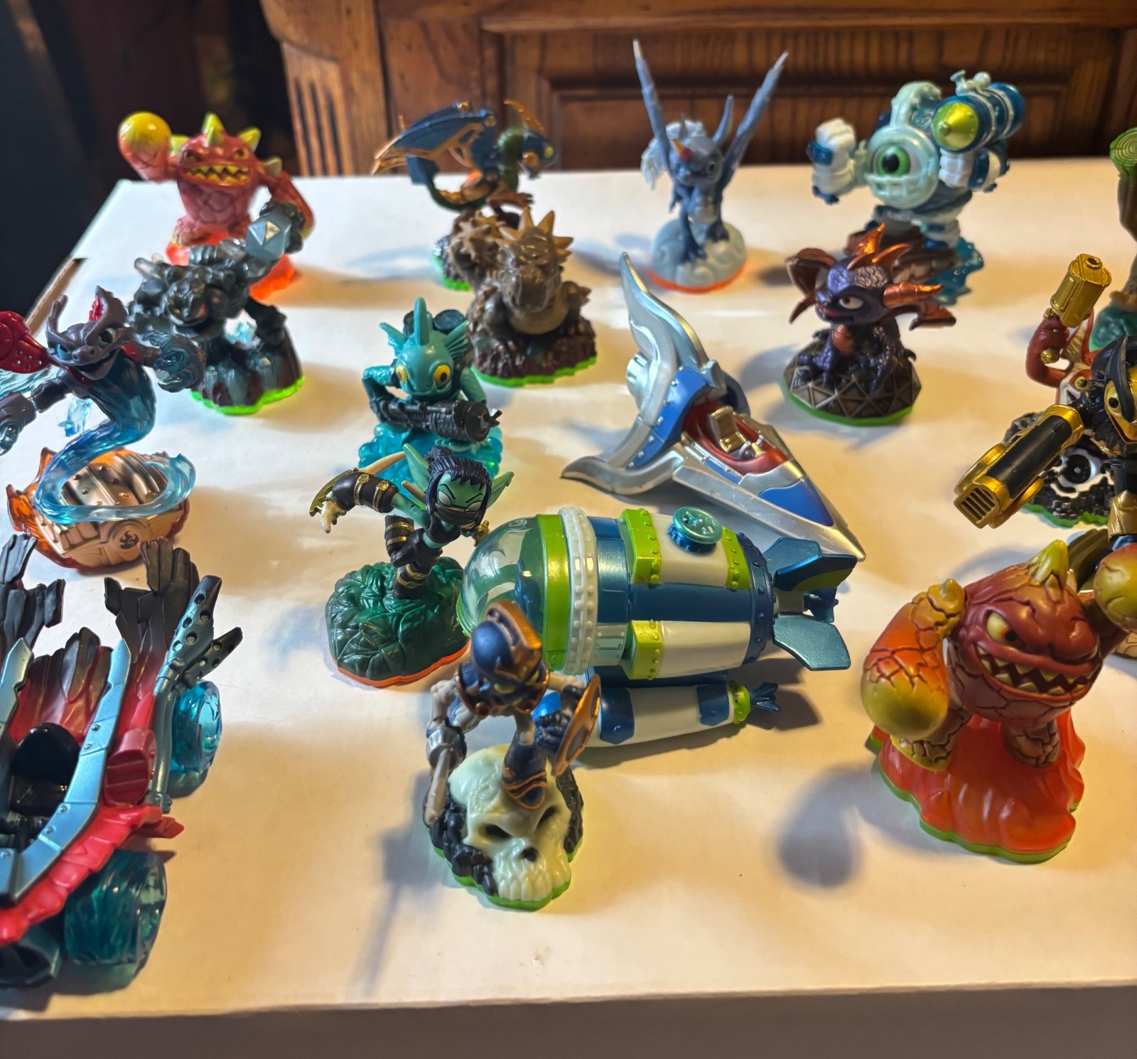 Activision Skylanders Action Figures lot Game Vehicles