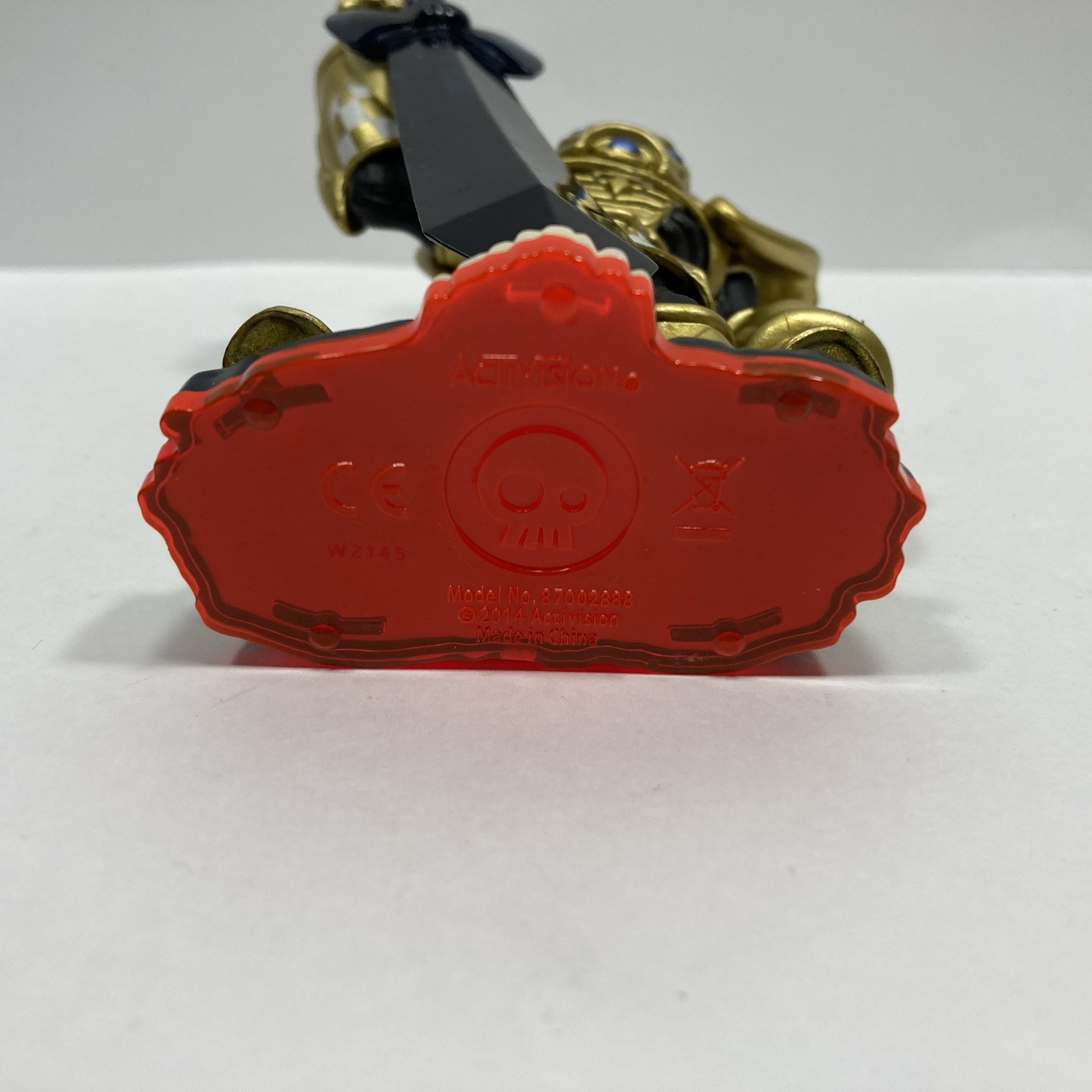 Skylanders Trap Team Trap Master Nitro Krypt King Figure