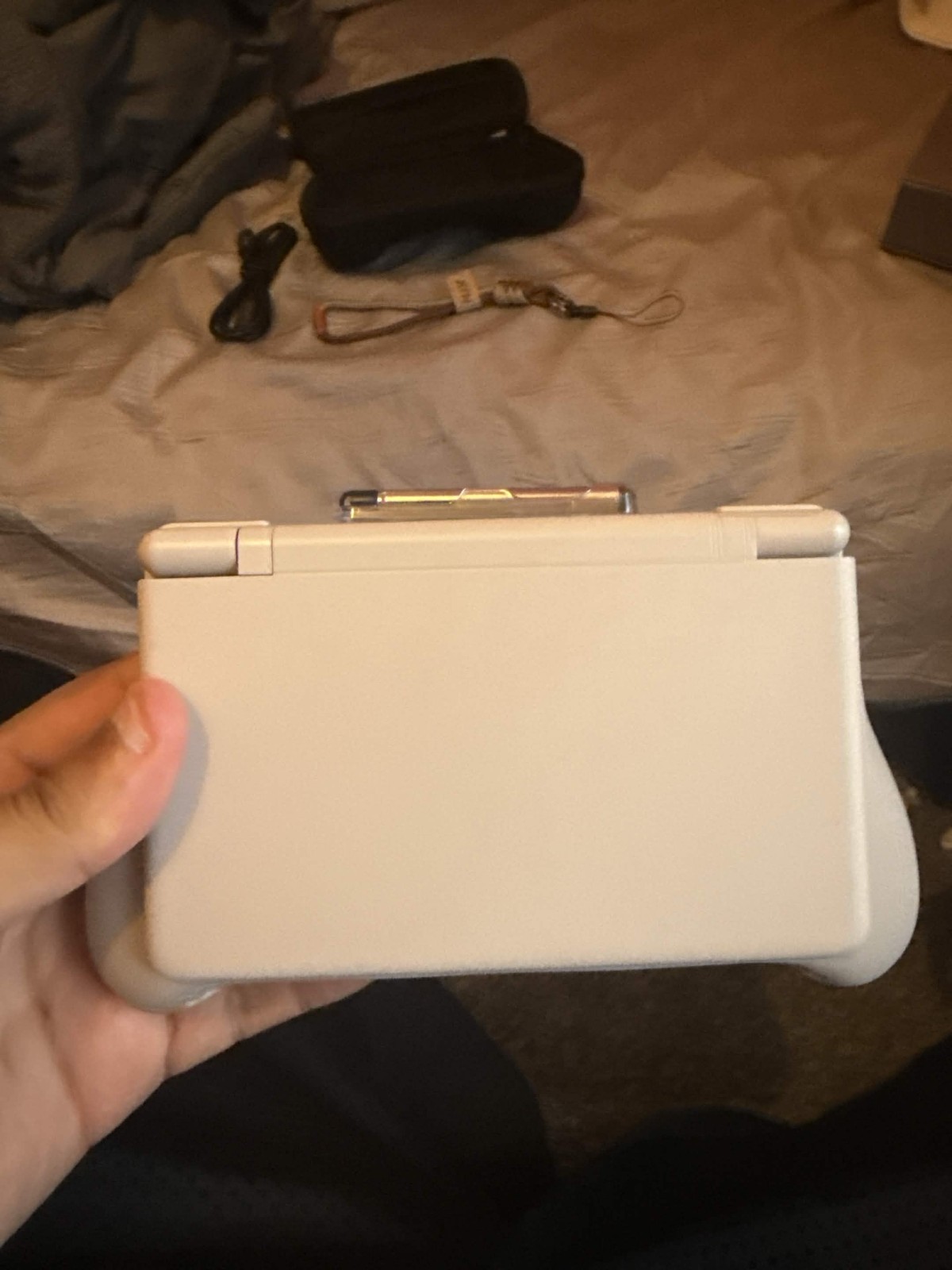 AYN Thor Max Rainbow 16GB RAM + 1 TB w/ Stylist, Case Strap & Box Barely Used!