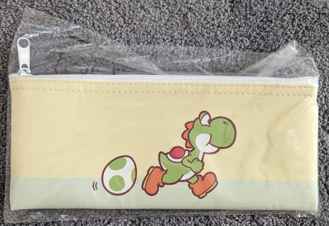 My Nintendo Rewards Switch Super Mario Yoshi Egg Zipper pouch bag