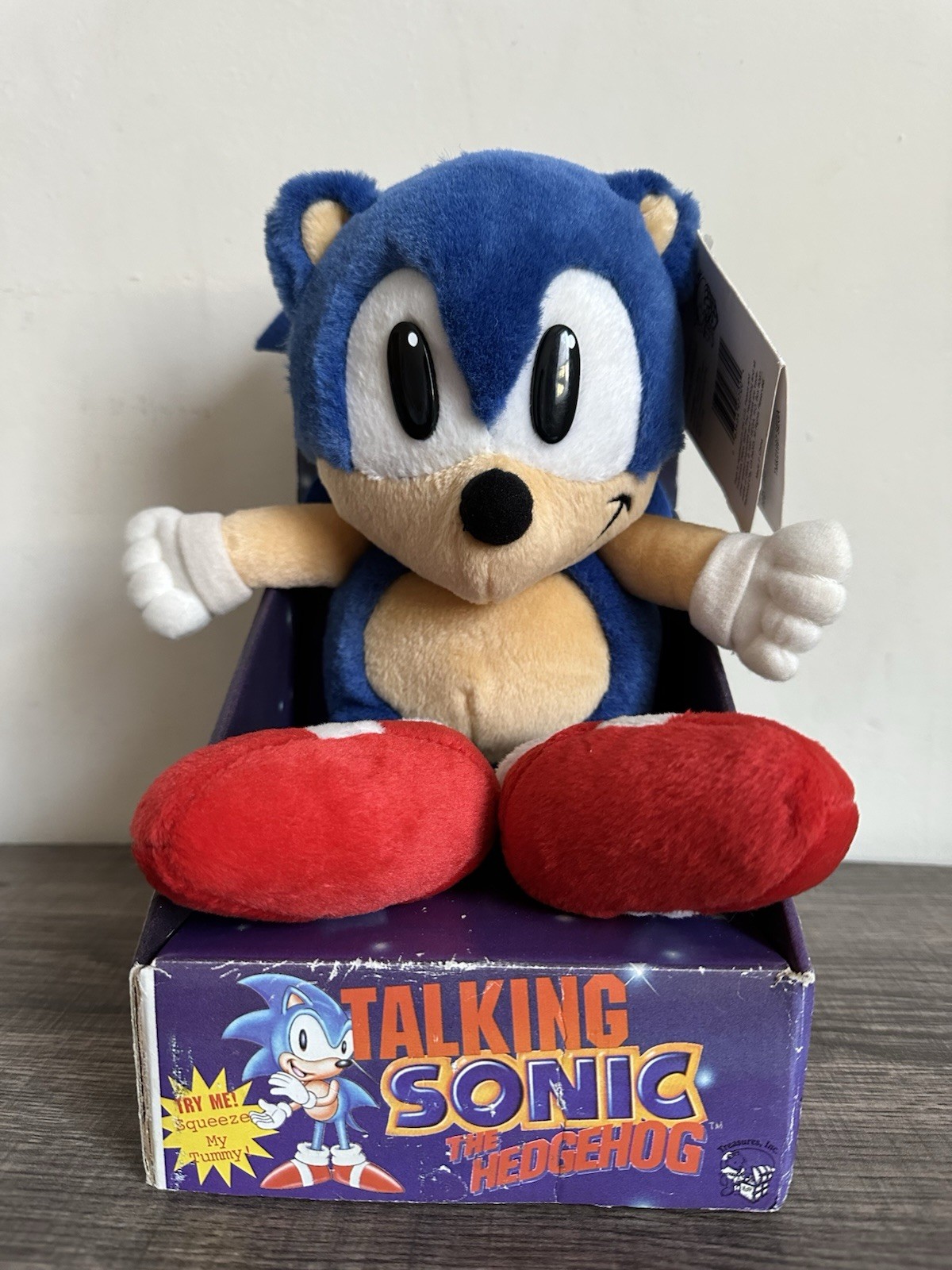 Sonic the Hedgehog 1997 Vintage Talking Plush Sega Treasures Inc *Still Talks!
