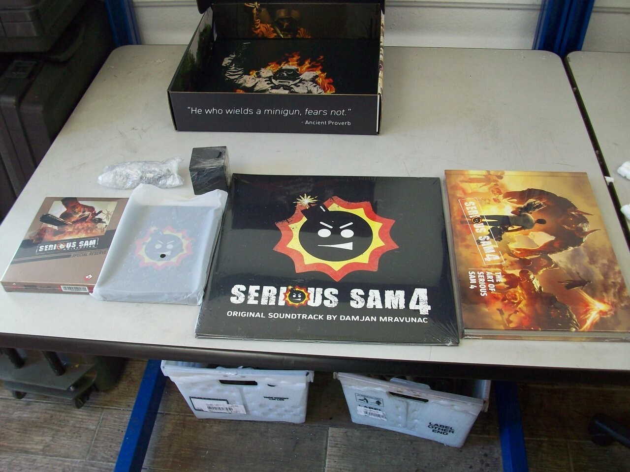 Serious Sam 4 – COLLECTORS Edition w/Switch Game! READ – NEW FREE US SHIPPING
