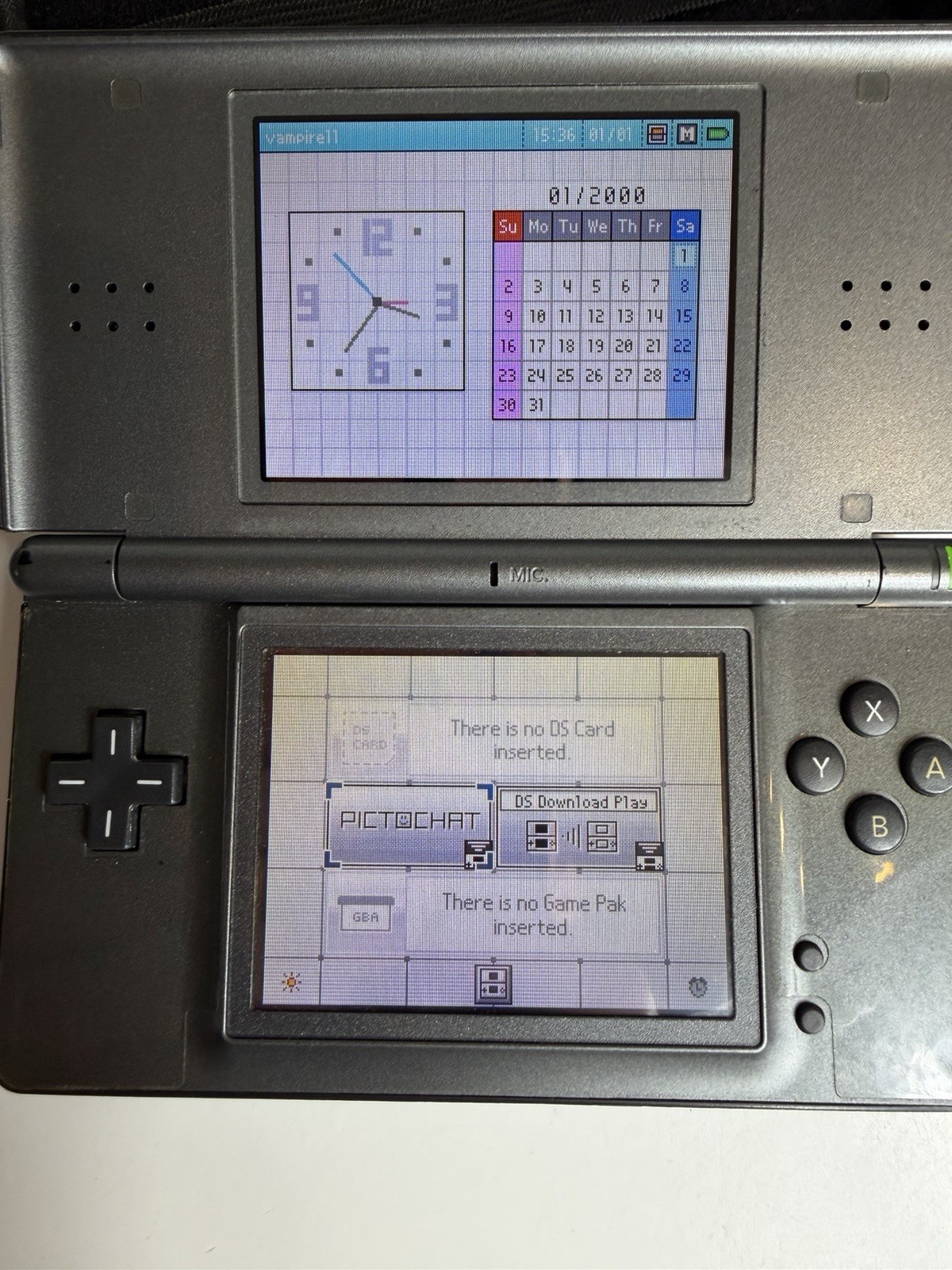 Used Nintendo DS Lite Handheld Console w/ charger READ DESC