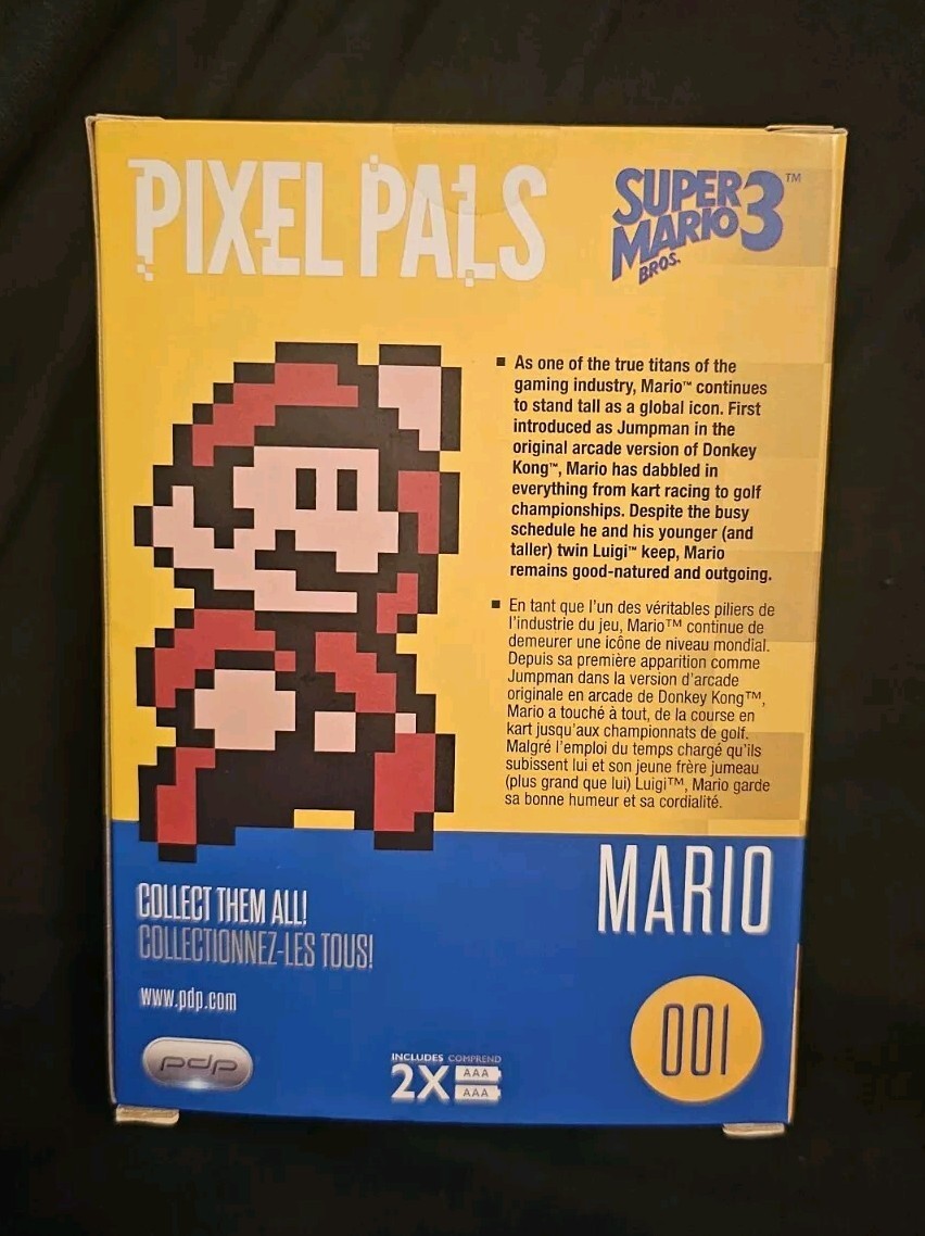 Pixel Pals Nintendo Super Mario 3 Mario 001 Lights Up New Sealed FIRST EDITION
