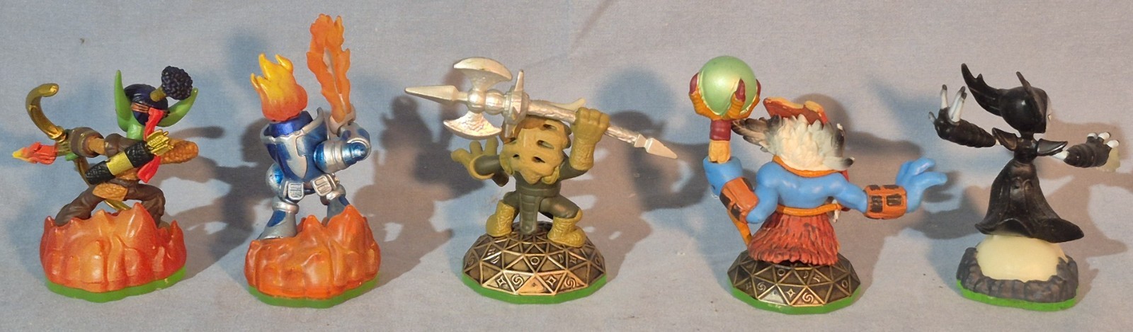 5 Skylanders Figures, Flameslinger, Ignitor, Voodood, Double Trouble, Hex