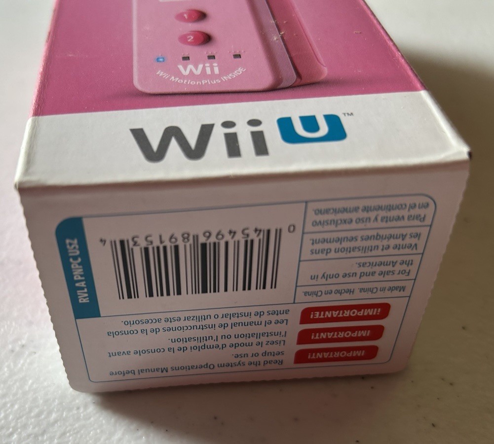 NIB Princess Peach Wii/ Wii U With Motion Plus Nintendo Remote Wiimote Pink NEW