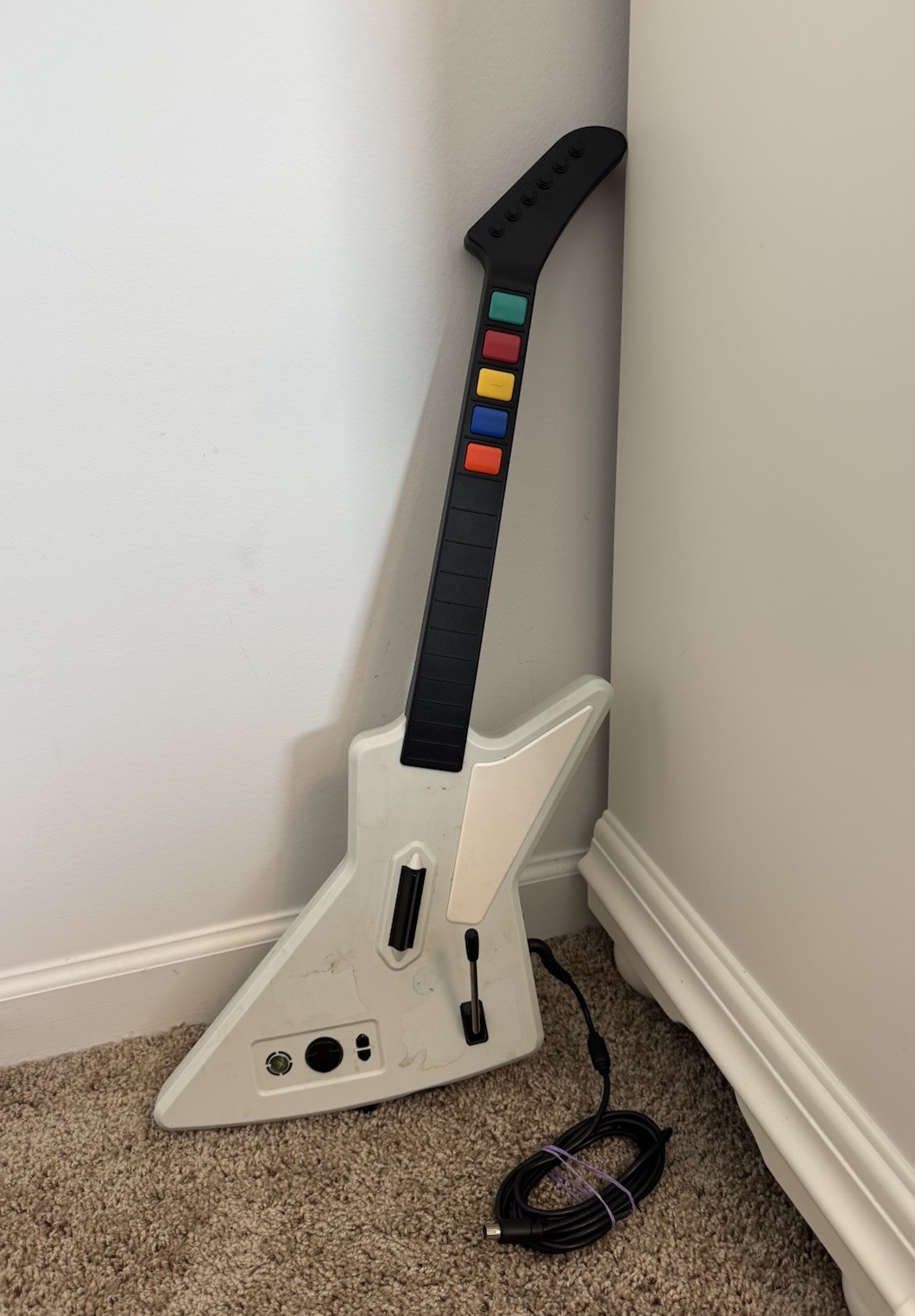 Guitar Hero X-Plorer Wired Guitar (Xbox 360) 95055 RedOctane, Tested & Works!