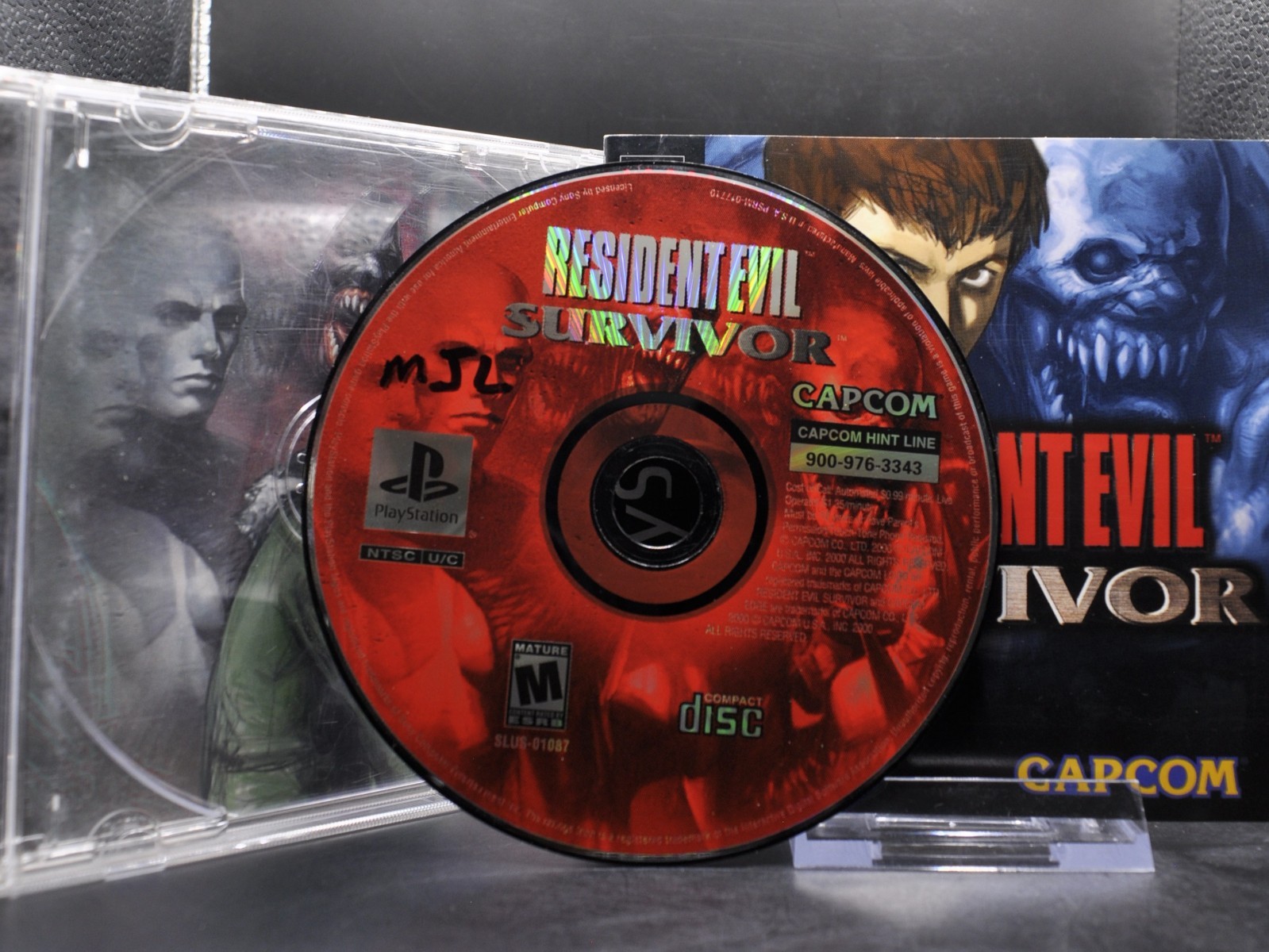 Resident Evil Survivor (PlayStation) [CIB]