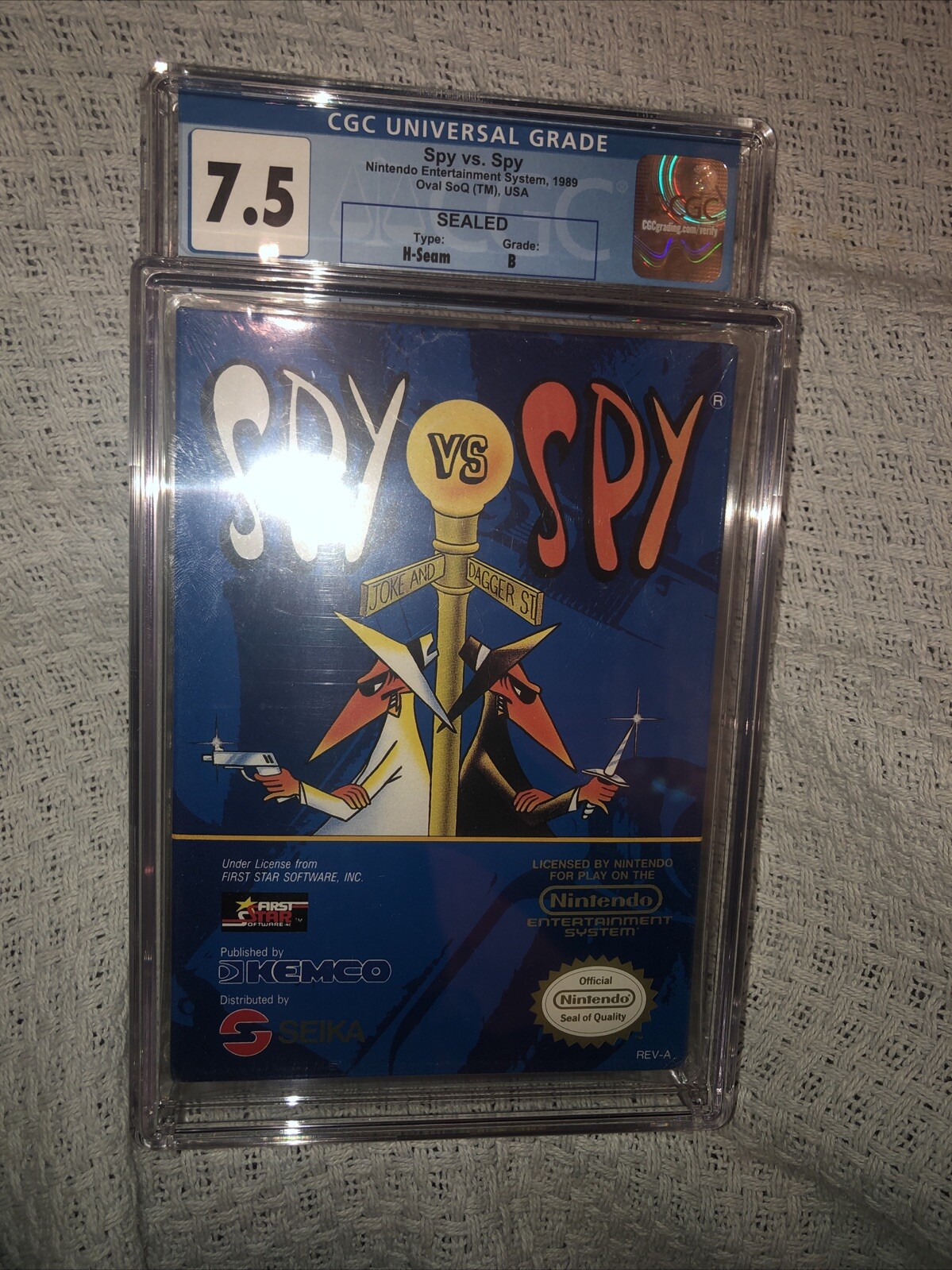 Nintendo NES Spy vs Spy Factory Sealed CGC 7.5 B Graded Game 1988 Oval 1st Print