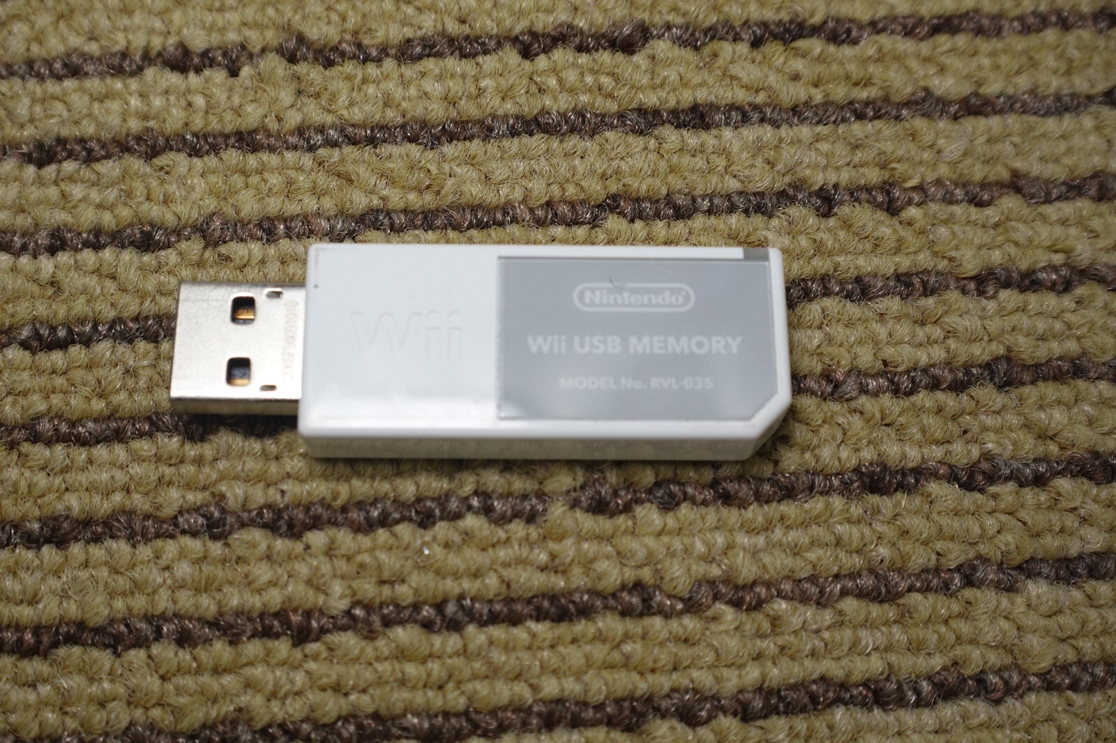 Nintendo WiiU 32GB white WUP-001 working item software wii fit etc… JAPAN