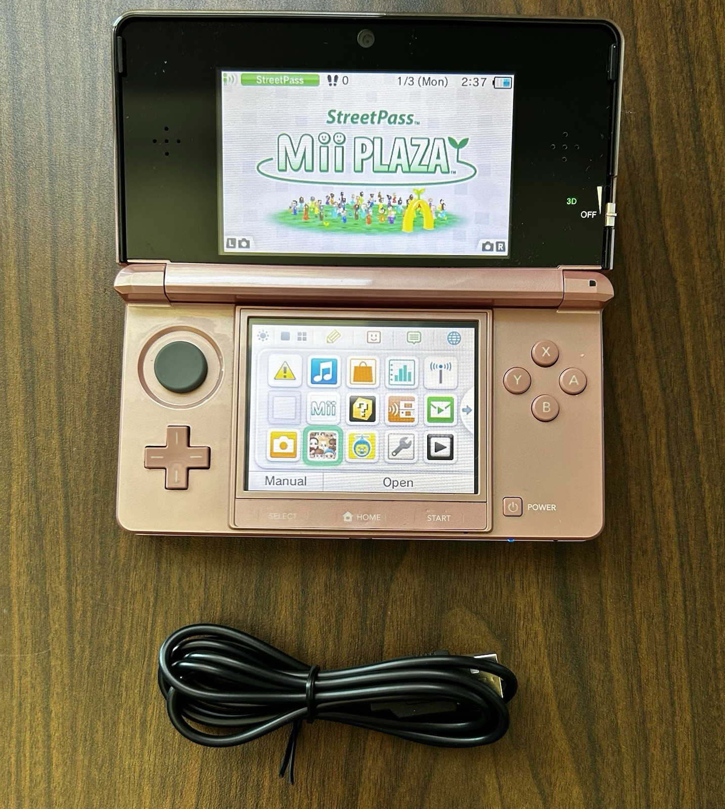 USA VERSION Nintendo 3DS Handheld System tested/working-RARE PINK