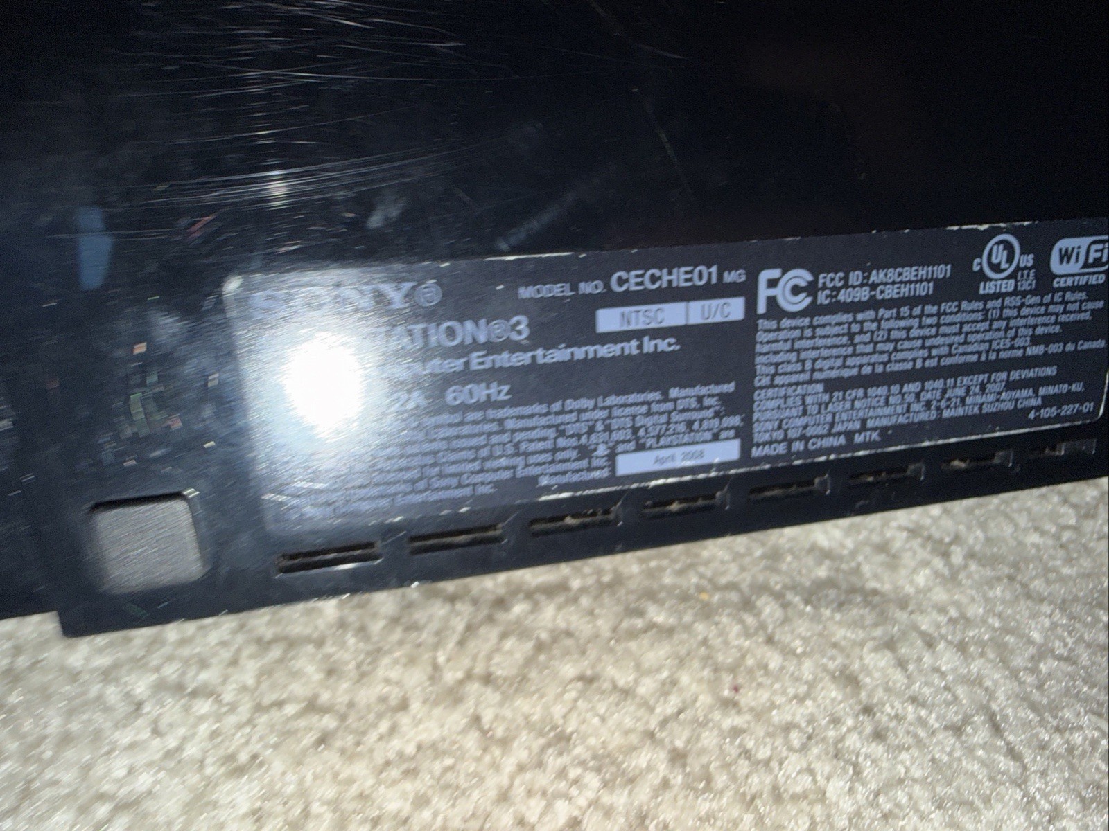 Sony PlayStation 3 PS3 Fat Backwards Compatible CECHE01 80GB + 1 controller