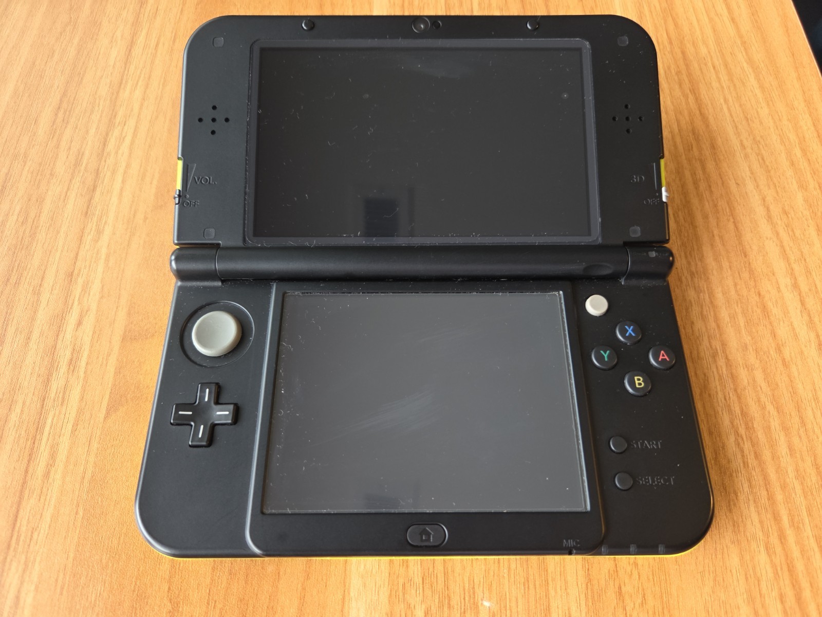 Nintendo NEW 3DS XL LL Lime Green Console Japan Region Locked US SELLER