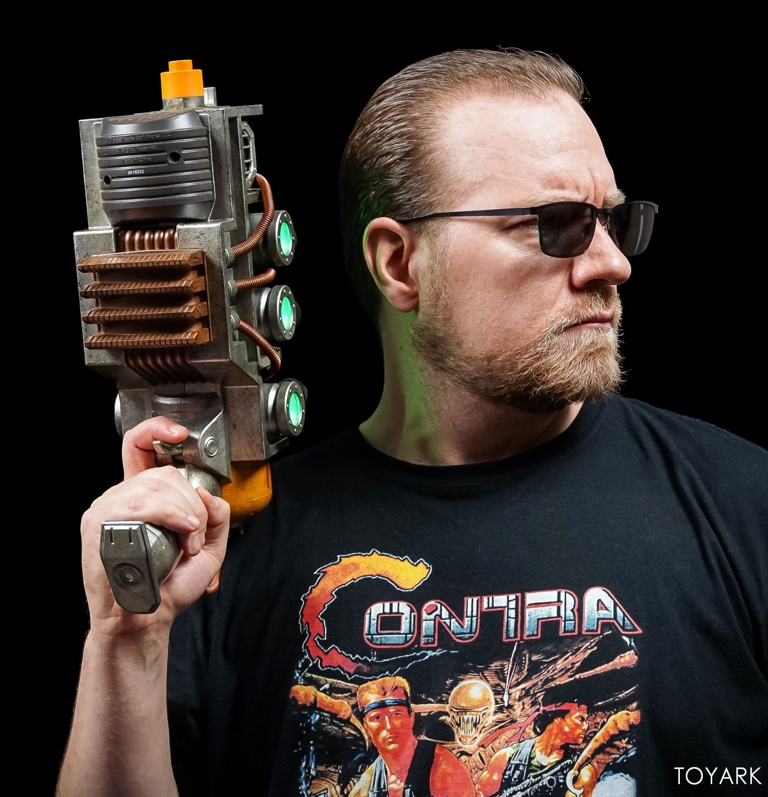 Fallout Plasma Pistol – 1:1 scale ThinkGeek exclusive