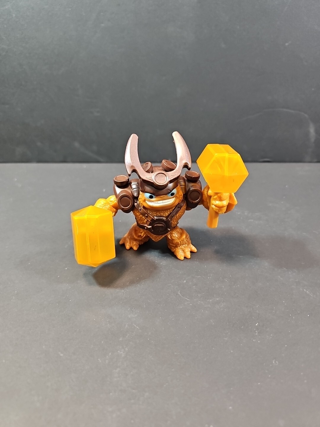 McDonald’s SKYLANDERS TRAP TEAM Wallop Trap Master Figure
