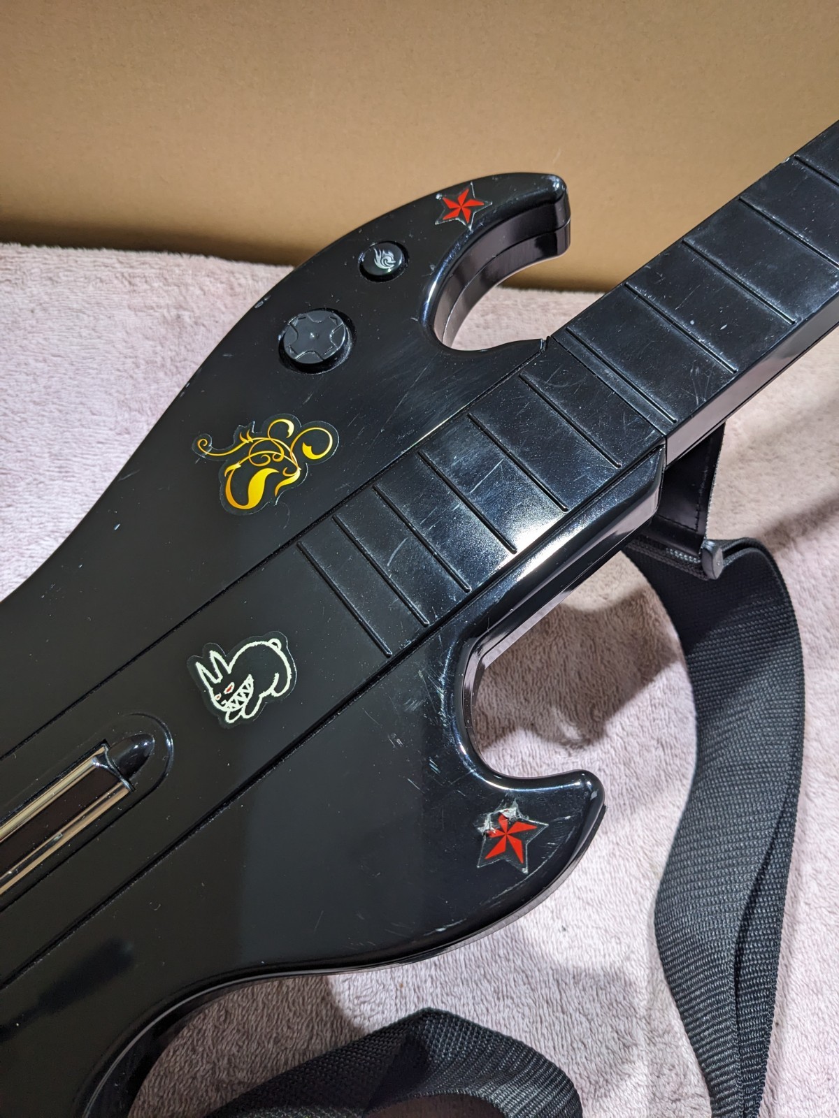 Sony PlayStation 3 PS3 Wireless Guitar RT3300 – React – NO DONGLE