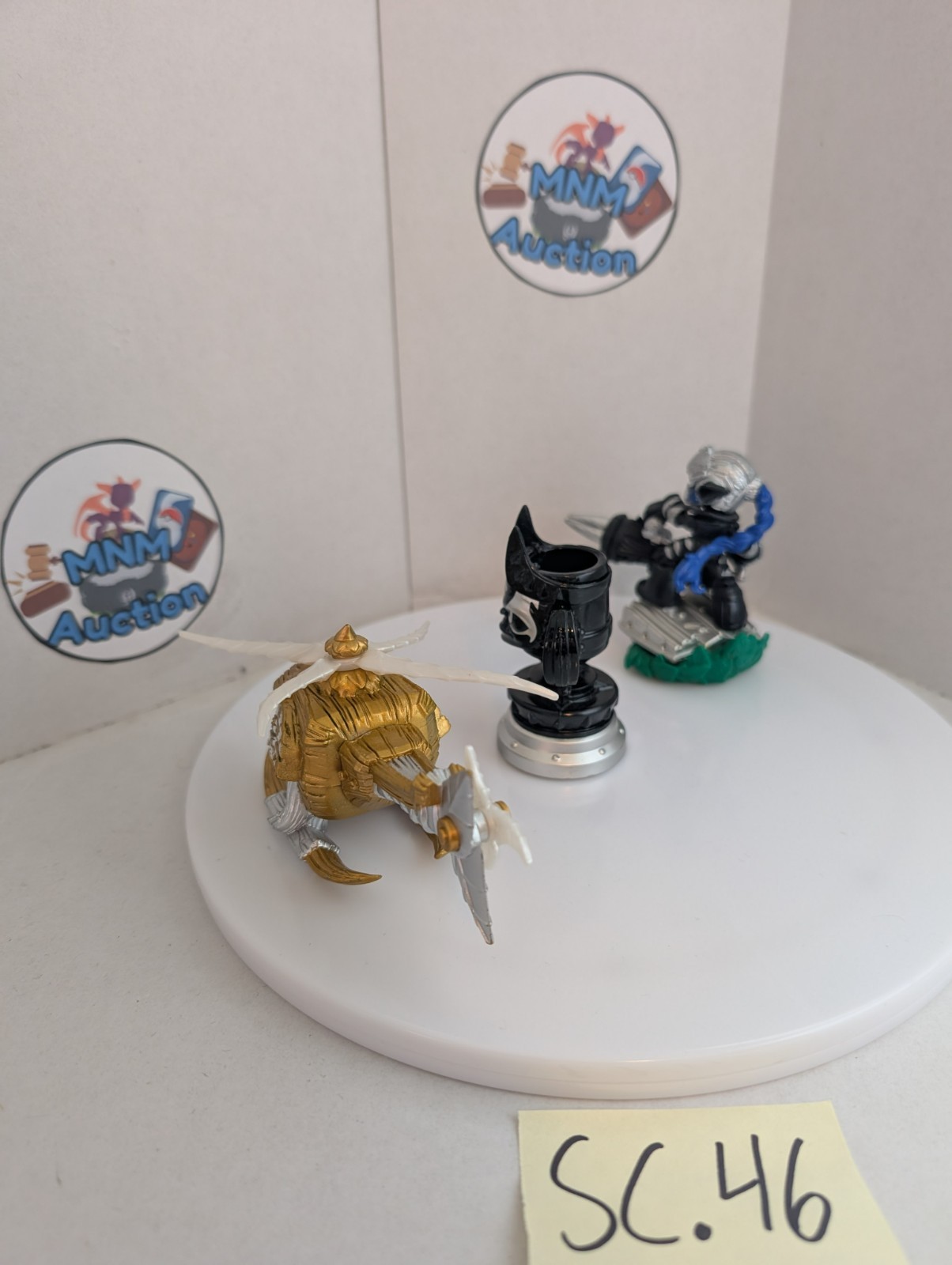 Skylanders Supercharges Rare Dark Stealth Elf Nitro Stealth Stinger Kaos Trophy