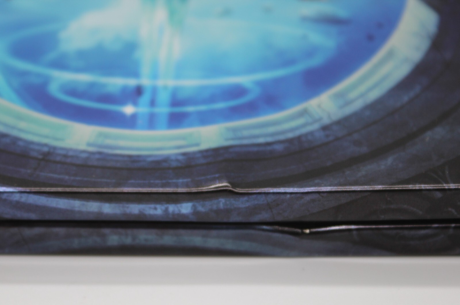 AION – A World Divided- PC Video Game – Steelbook Edition