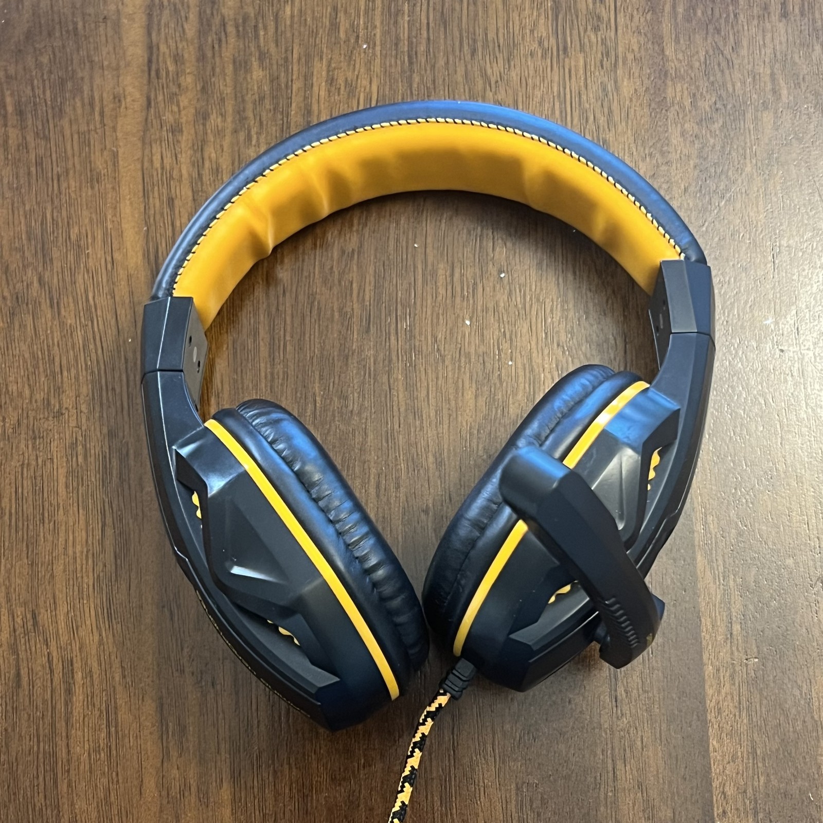 Ovann Gaming Headphones – Black/Yellow
