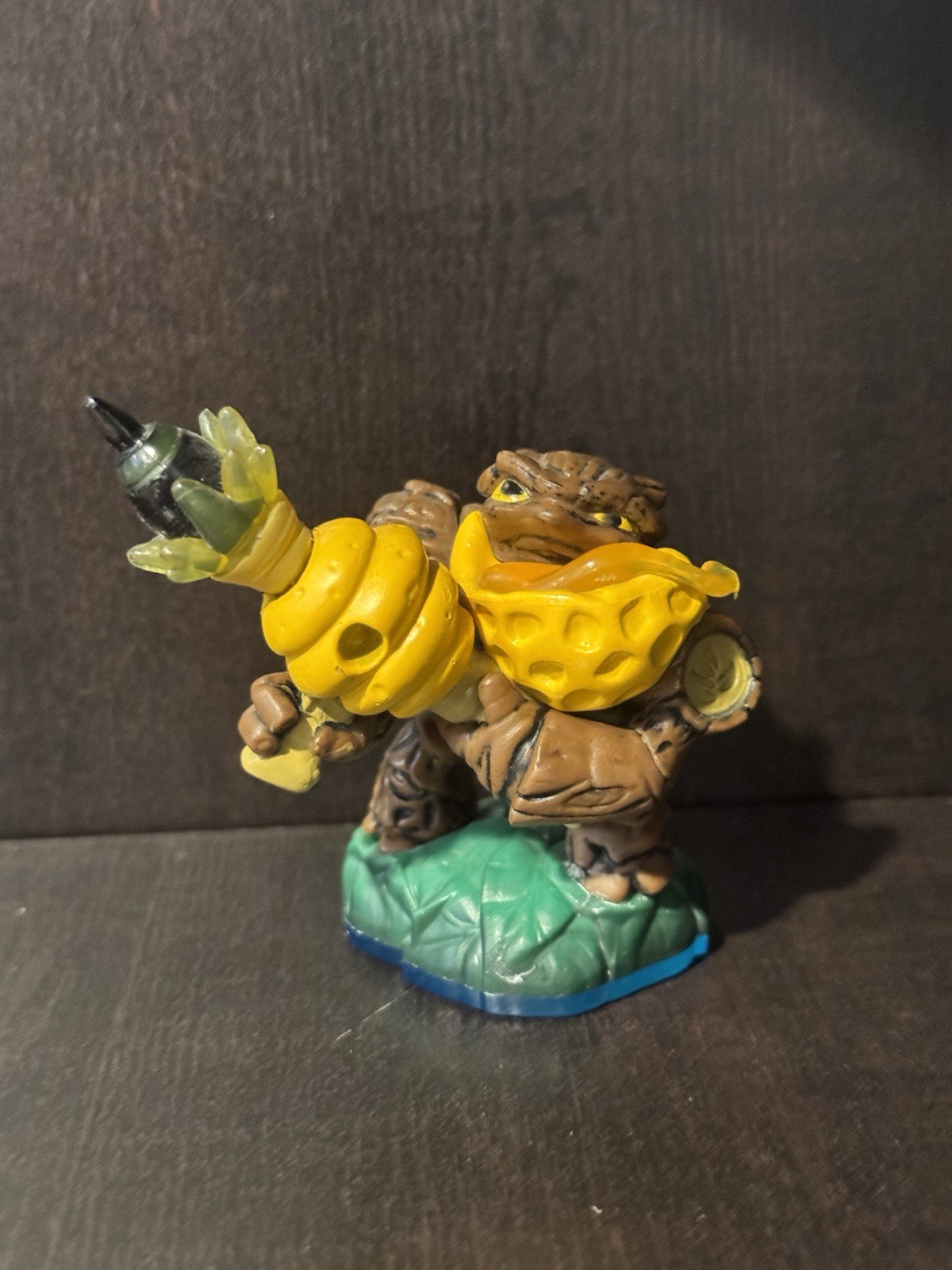 Skylanders SWAP Force Lightcore Bumble Blast Figure – Tested