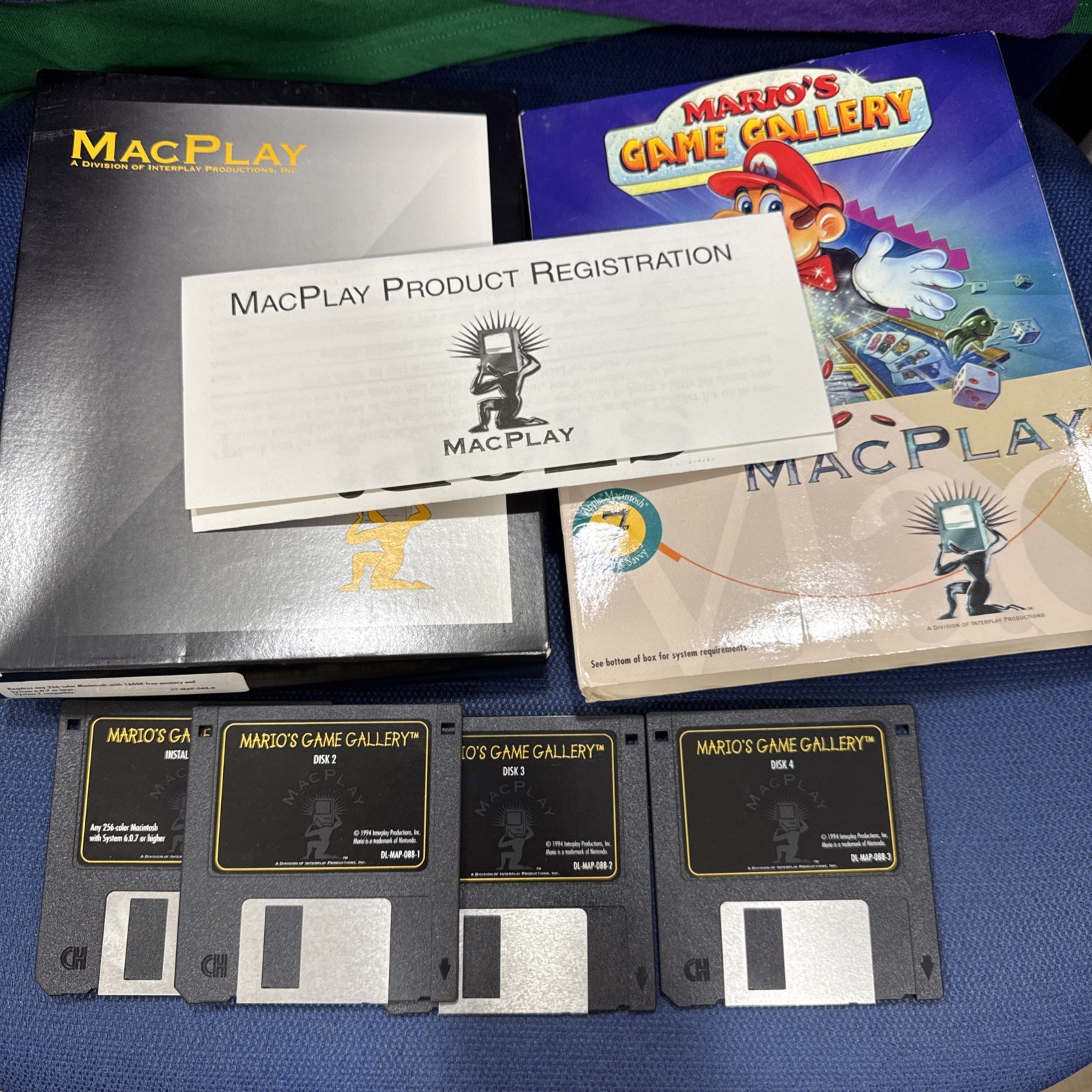 Mario’s Game Gallery Apple Macintosh Mac 1994 MacPlay Disks CIB Clean Big Box PC