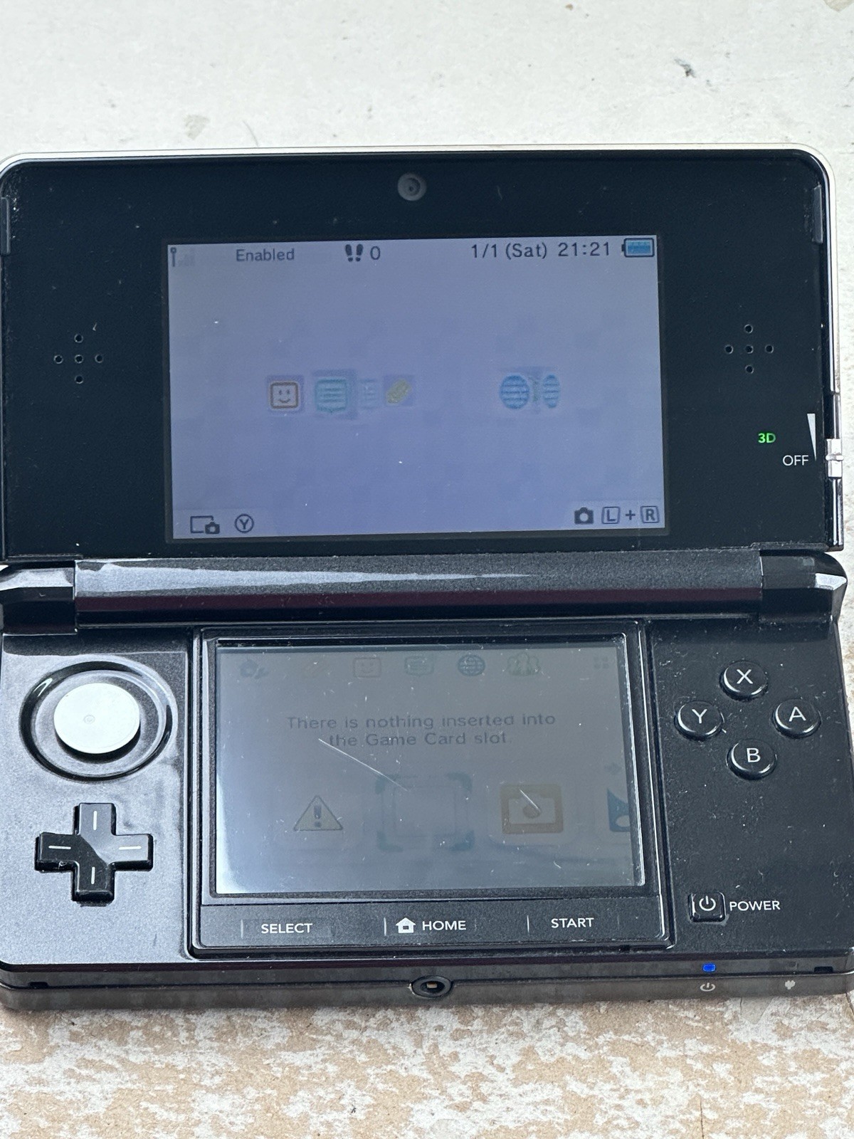 Nintendo 3DS Handheld Console Black CTR-001 (USA) W charger and stand READ