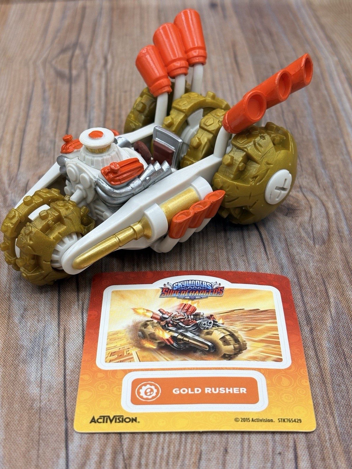 Skylanders Superchargers Land Racing Gold Rusher Vehicle Xbox One Switch PS4 Wii