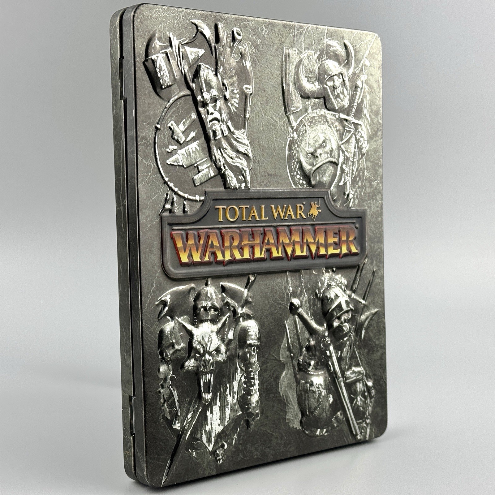 Total War: Warhammer (PC, 2016) CIB Complete Steelbook Metal Case – USED! RARE!