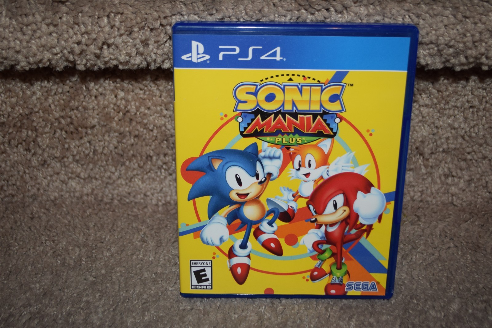 Sonic Mania Plus Sega PS4 Playstation 4 case, disc, paperwork