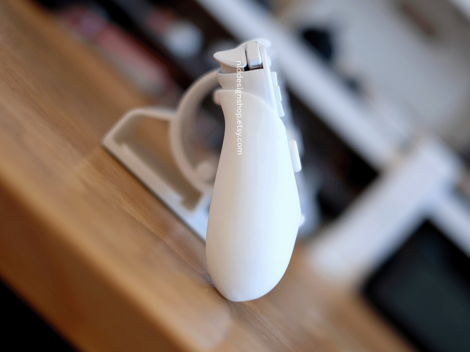 Retroid Pocket 5/G2 Ergonomic Grip – NLD Design Shop Official Store