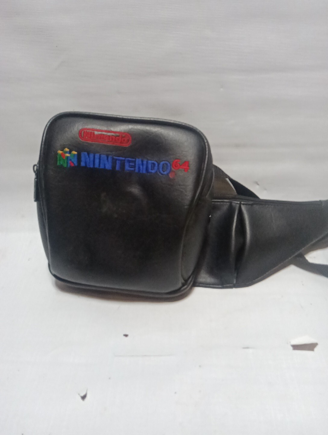 Official (Nintendo 64) N64 Leather Travel Bag Fanny Pack Pak Vintage