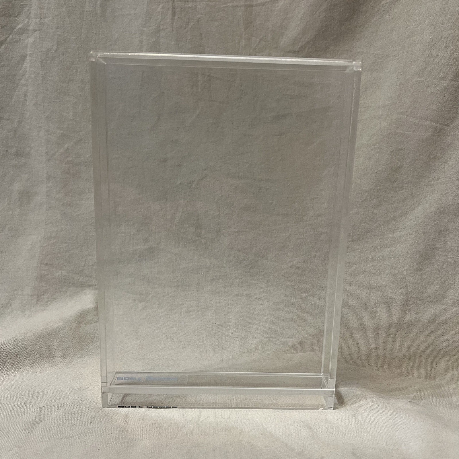 Acrylic Video Game Display Case – Xbox PS2 GameCube Xbox 360 Wii + UV Protection