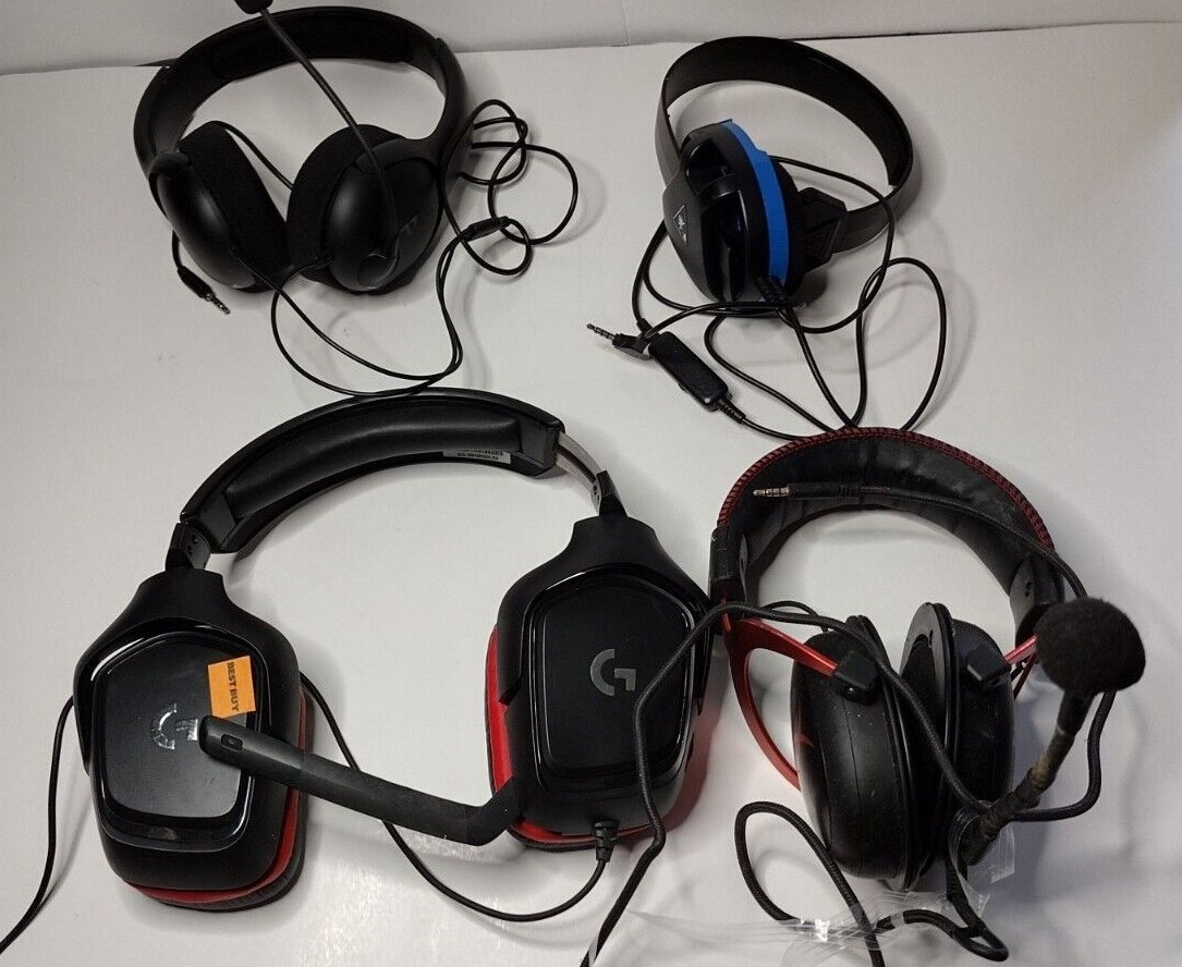Collection of 16 HyperX Cloud Flight, Stinger, Turtle Beach & Other Headsets