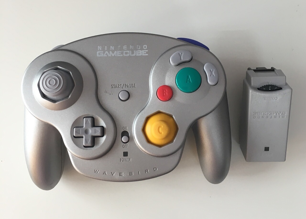Genuine Nintendo GameCube Wavebird Wireless Controller Silver Platinum W/ Dongle