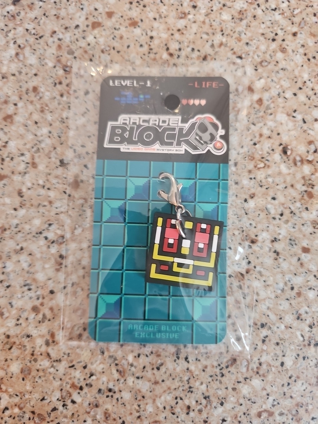 Arcade Block Exclusive 8 Bit Rubber 1″ Treasure Chest Zipper Pull Level Up