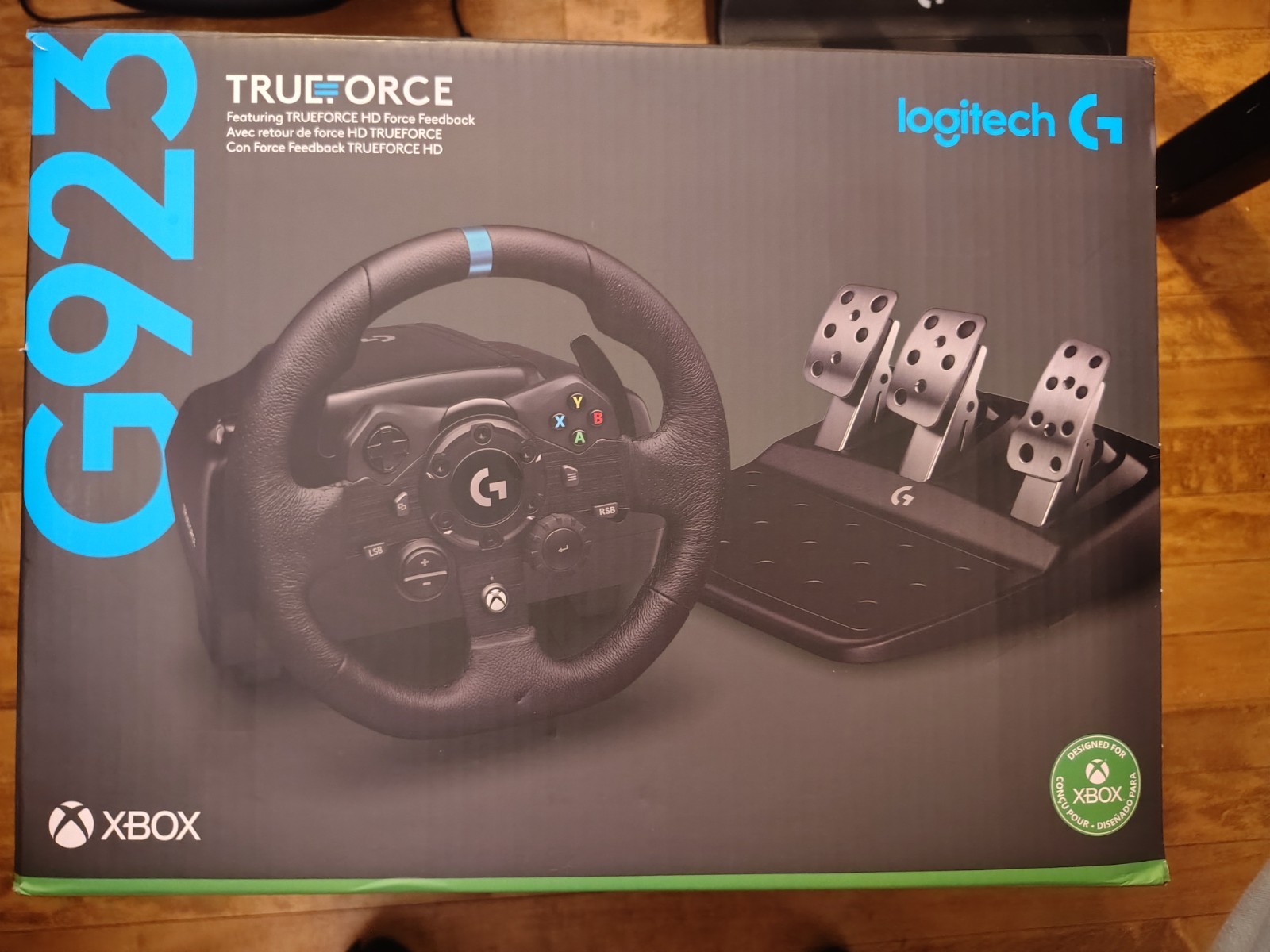 Logitech G923 TRUEFORCE Force Feedback Racing Wheel & Pedals Wired Xbox One
