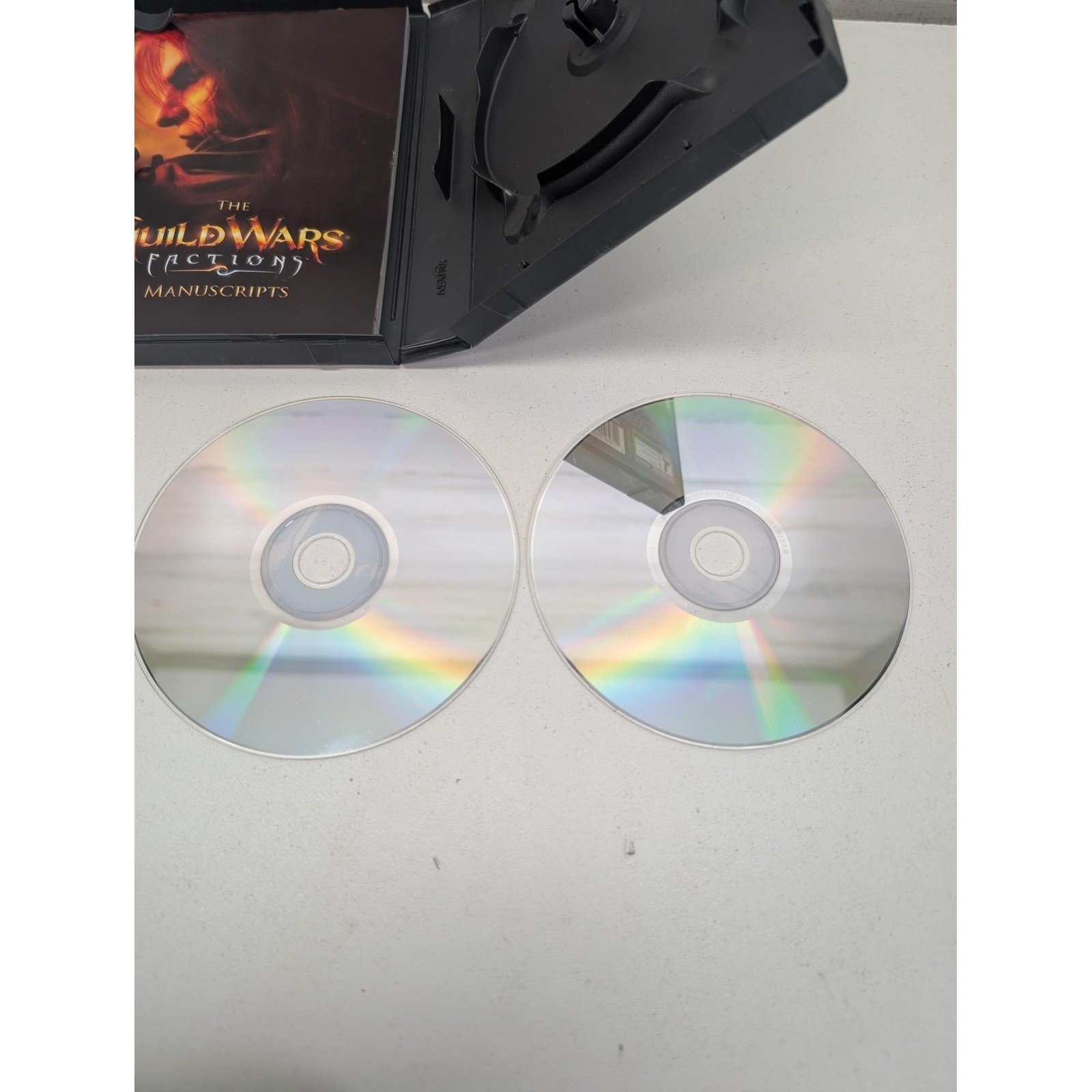 Guild Wars Factions PC Game NCsoft NTSC-U/C Discs Manual Case