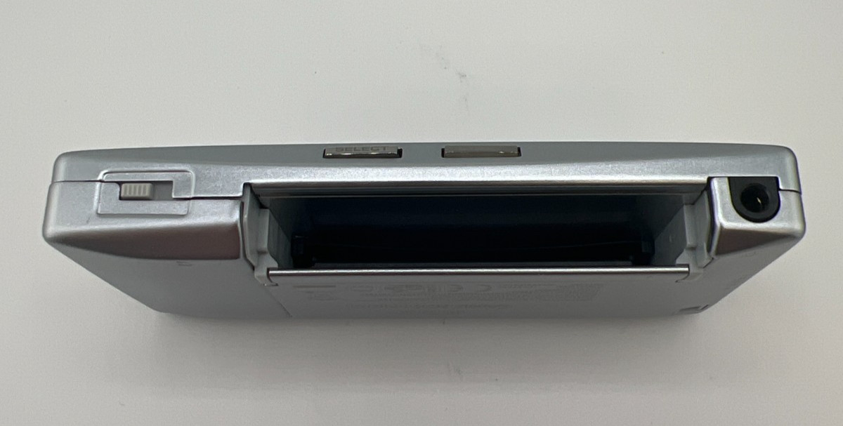Nintendo Game Boy Micro Silver Console Tested Works Great & Excellent Condition