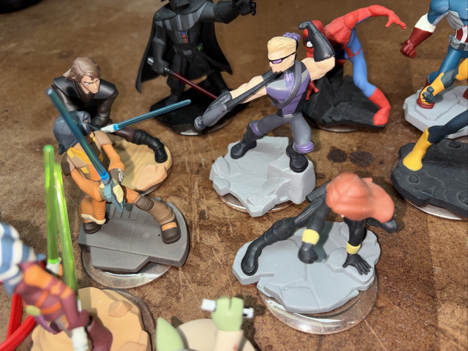 Disney Infinity Stars Wars Marvel Super Heroes Lot Power Discs 29 Pieces EUC