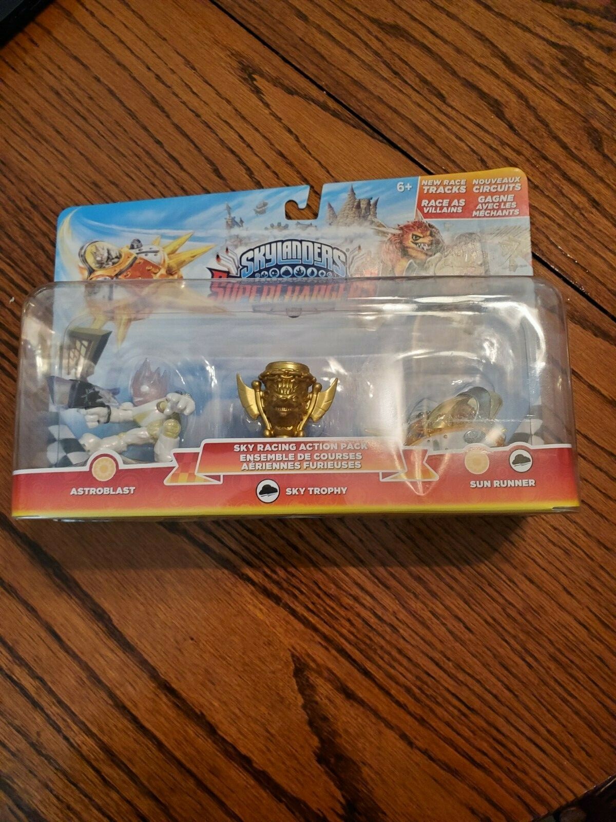 2 Skylanders Superchargers Sky Racing Action Pack + 1 other – All NIB