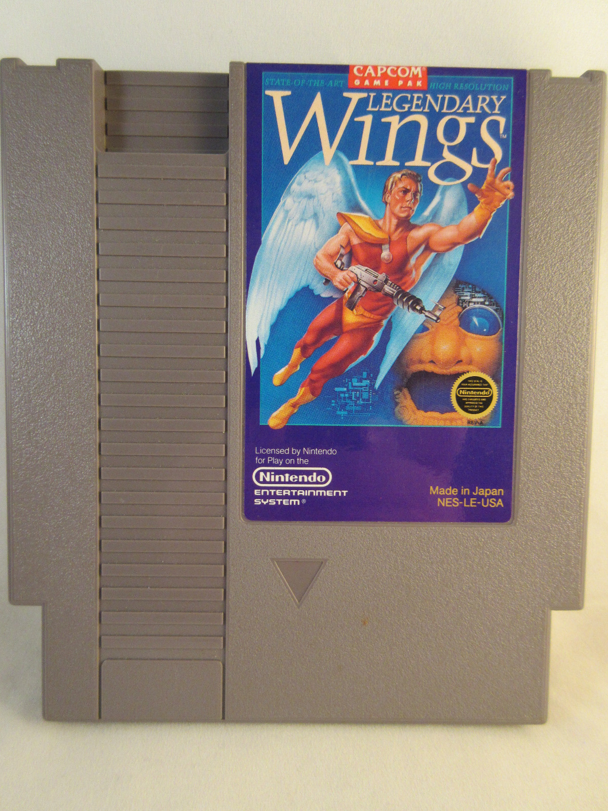LEGENDARY WINGS (Nintendo NES) CAPCOM Vintage w/ Cartridge, Sleeve, Protector