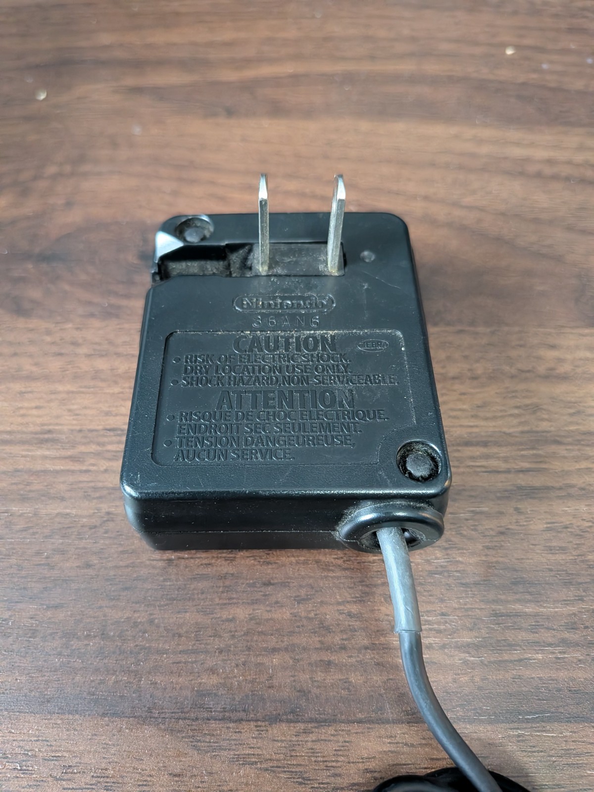 GameBoy Advance SP Genuine OEM AC Adapter AGS-002 (JPN/USA) DC 5.2V (Tested)
