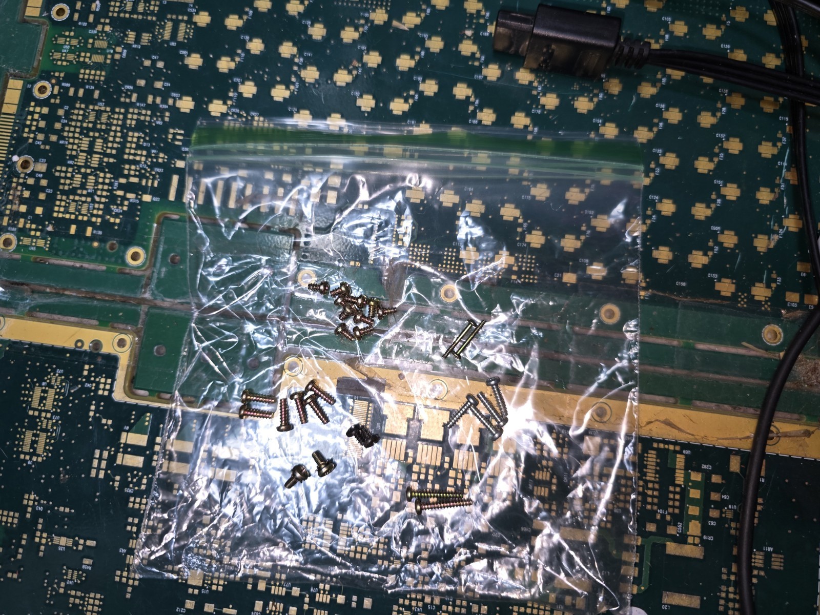Nintendo N64 NUS-001 ALL Inside Screws for MB’S 03-08 ONLY-METAL WEAR END CAPS