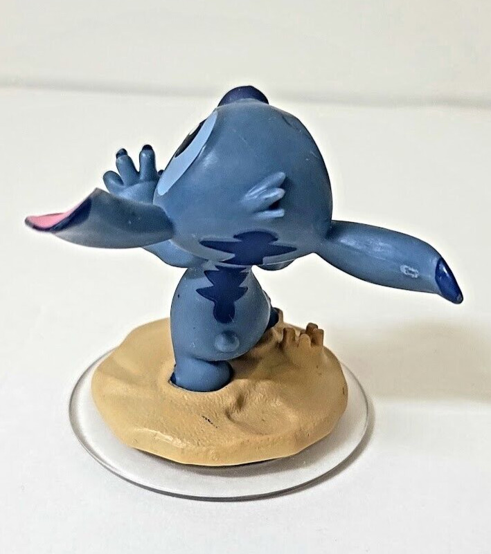 Merida and Stitch Disney Infinity 2.0 Toy Box Pack plus 2 Power Discs and Card
